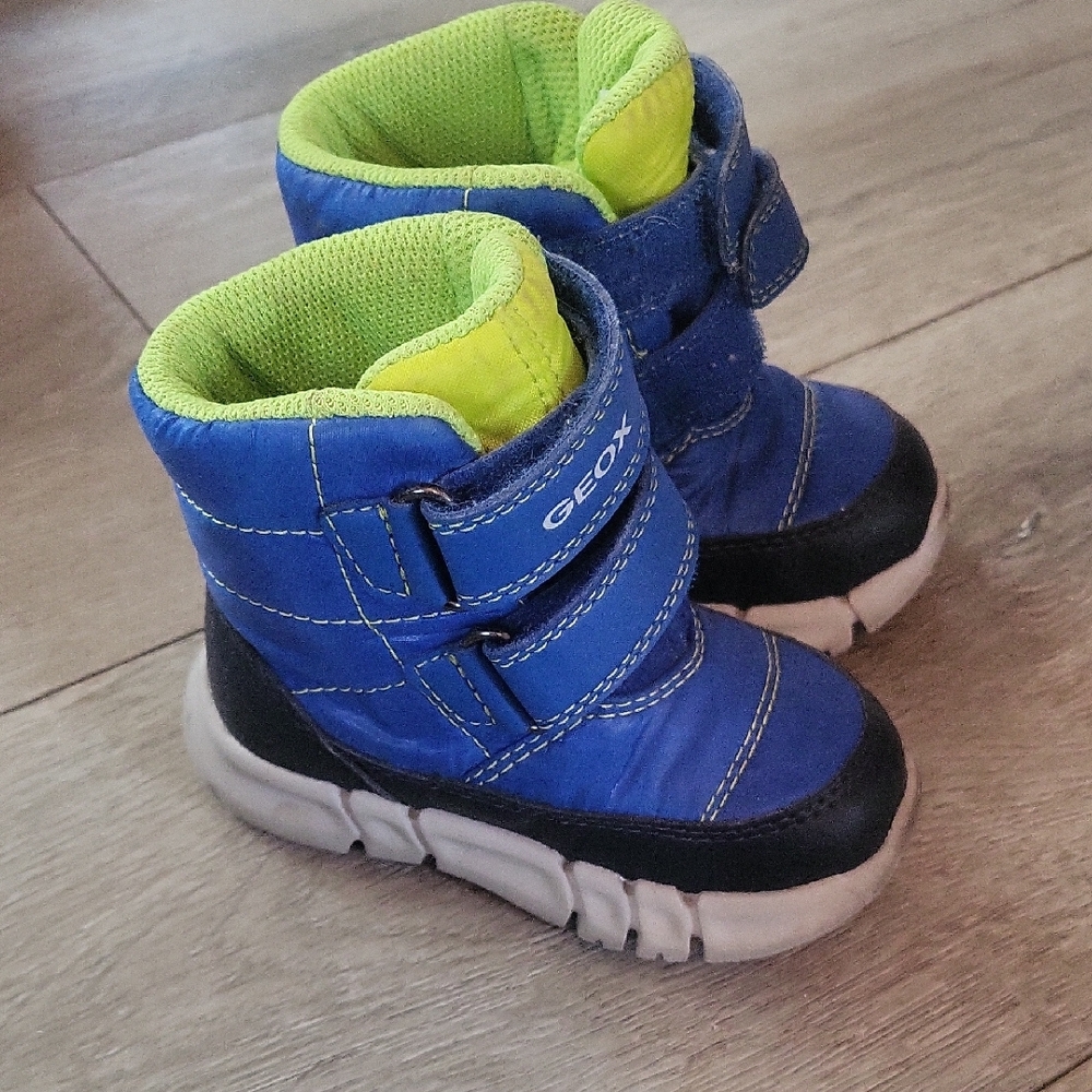 Geox Blue and Lime Kids Winter Boots